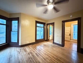 Building Photo - 133 Benton St Building Photo - 133 Benton St