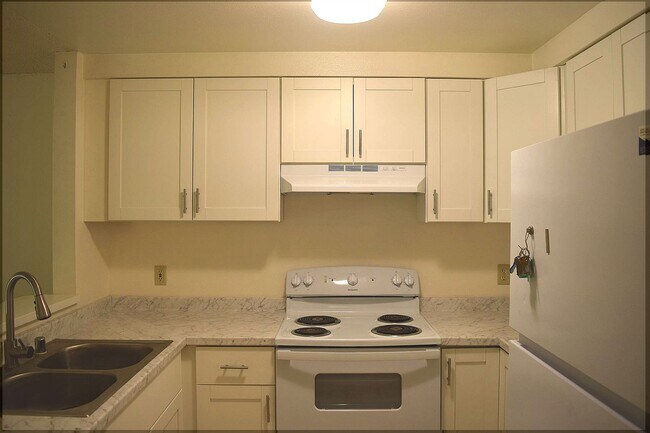 Foto del edificio - Kihei Shores - Unfurnished - 2 bd 2 ba gro...