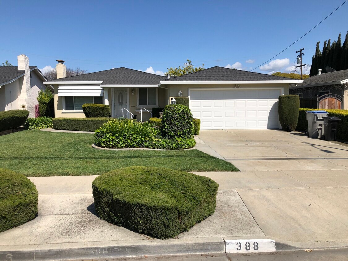 Foto principal - 388 N 33rd St