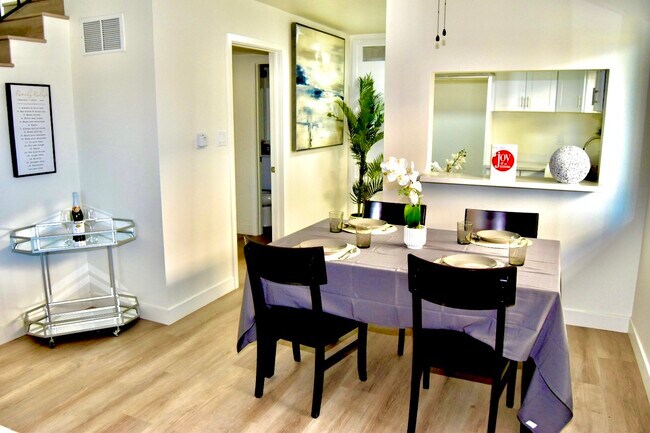 Foto del edificio - 417 W Almond St