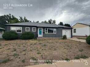 Building Photo - 1217 Alexander Cir