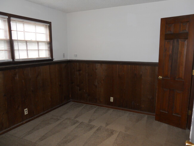 Foto del edificio - 2707 Ridge Ct