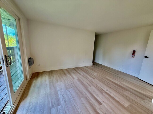 Foto del edificio - 473 Maple St