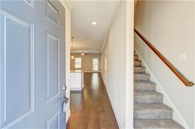 Foto del edificio - 3770 Shades Valley Ln