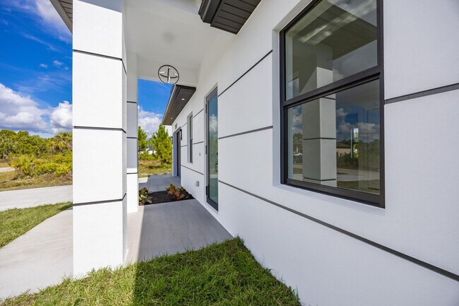 Foto del edificio - 1057 Halby Ave S