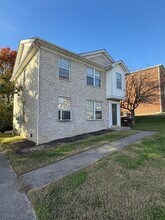 Building Photo - 429 Sara Leigh Dr