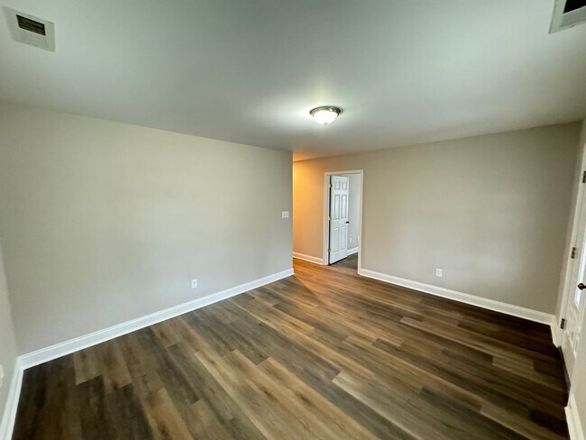 Foto del edificio - GREAT LOCATION!! Newly Remodeled 3-Bedroom Rental Home in Kannapolis