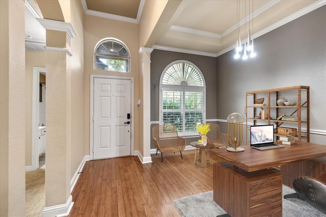 Building Photo - 8013 Springmoss Dr