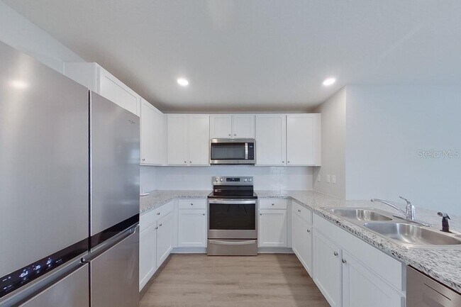 Foto del edificio - 4445 SW 85 Ln