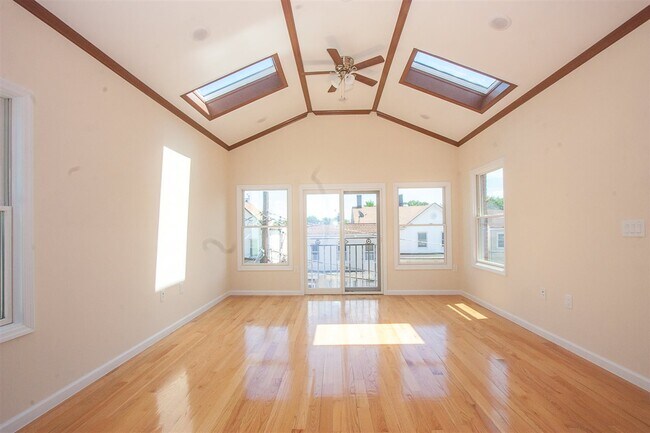 Building Photo - 15 Parnell Pl