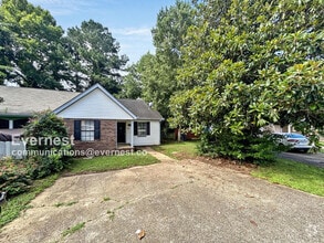 Building Photo - 615 Cahaba Manor Trail