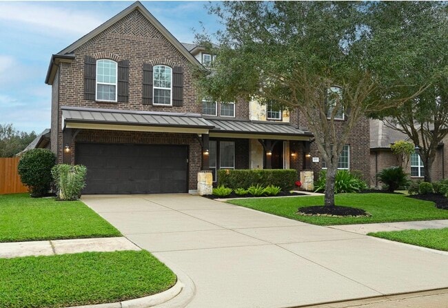 Building Photo - 6010 Green Meadows Ln