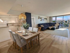 Building Photo - 3031 N Ocean Blvd