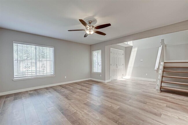 Building Photo - 12145 Bob White Dr