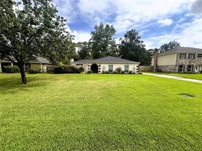 Building Photo - 6607 Apple Valley Ln