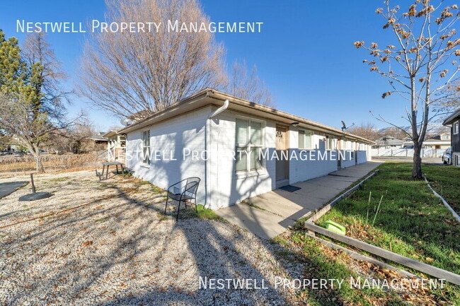 Building Photo - 1389 S 300 E