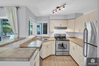 Building Photo - 3908 243rd Pl SE