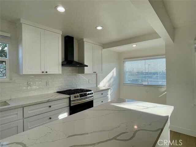 Foto del edificio - 5427 W 135th St