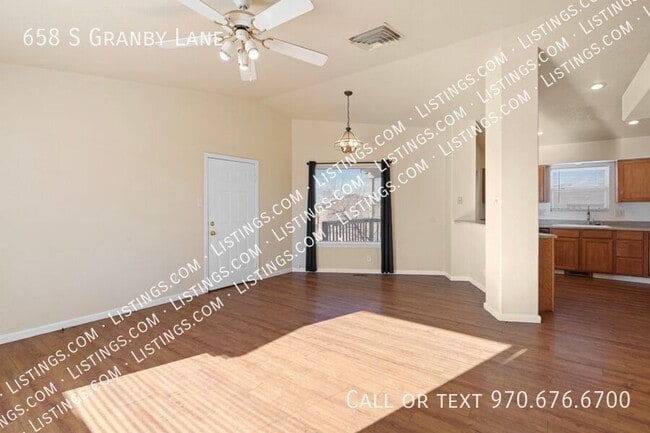 Building Photo - 658 S Granby Ln