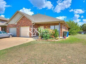 Building Photo - 645 Welston Cir