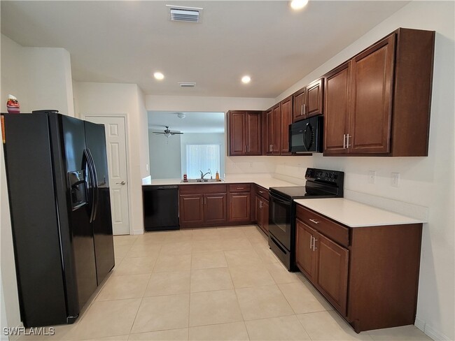 Foto del edificio - 1230 NW 19th St