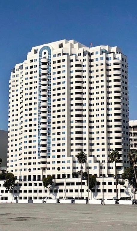 Foto principal - 525 E Seaside Way