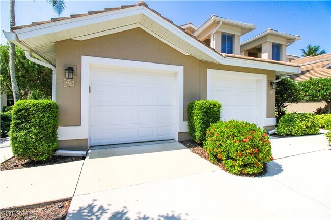 Building Photo - 817 Carrick Bend Cir