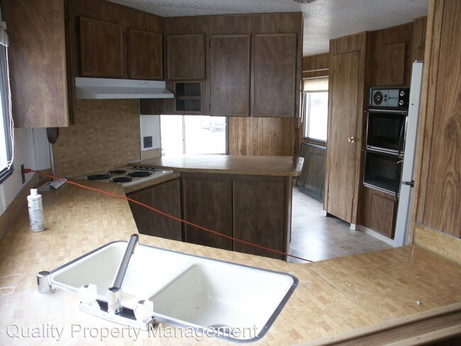 Building Photo - 2667 Quail Run Rd