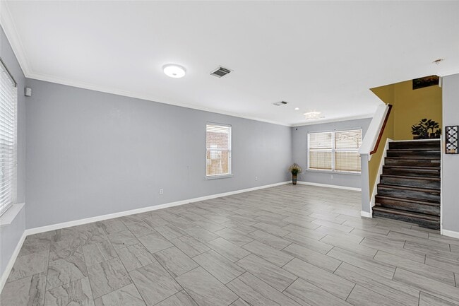 Foto del edificio - 15230 Weeping Cedar Ln