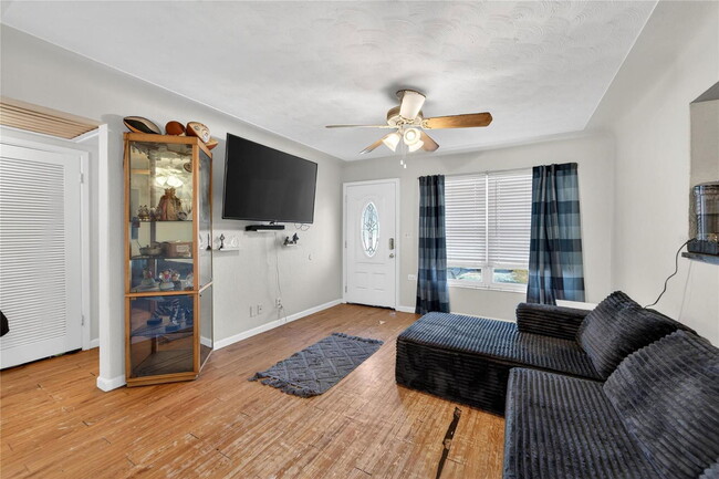 Foto del edificio - 5230 45th Ave N