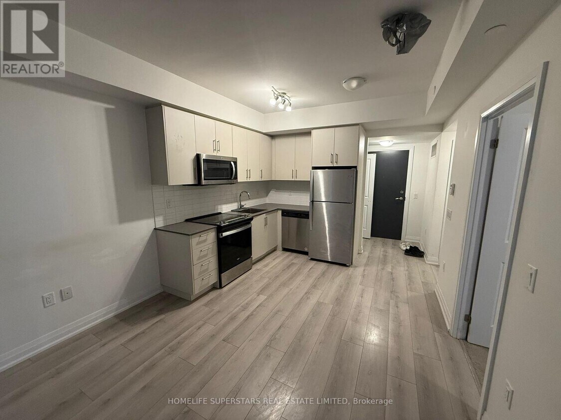 Building Photo - 85 Attmar Dr