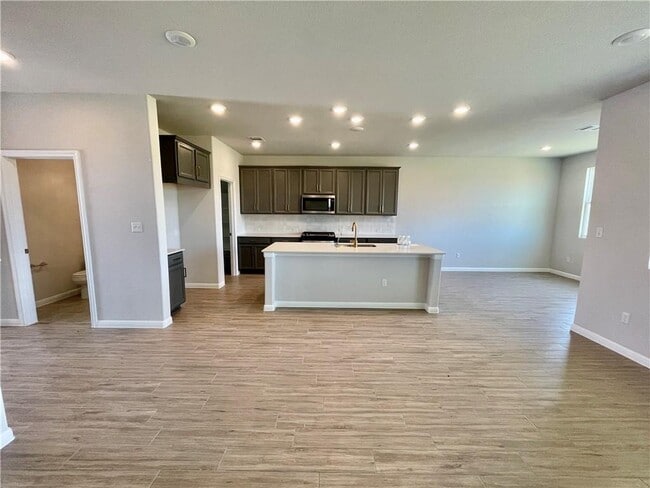 Building Photo - 12912 Cerro Castellan Trace