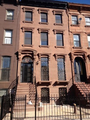 Building Photo - 207 Macdonough St