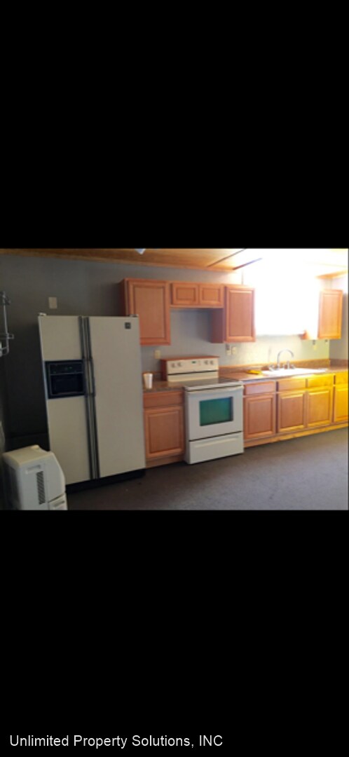 Foto del edificio - 246 Rogersville Rd