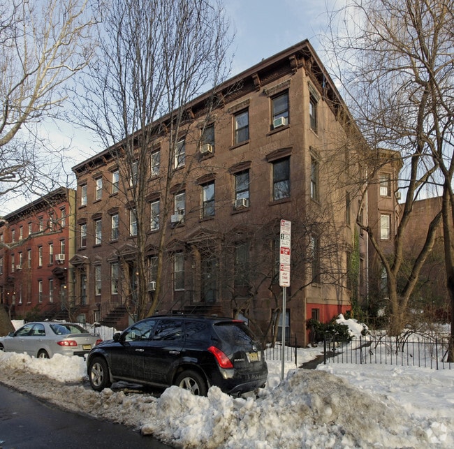 Building Photo - 278-282 Barrow St
