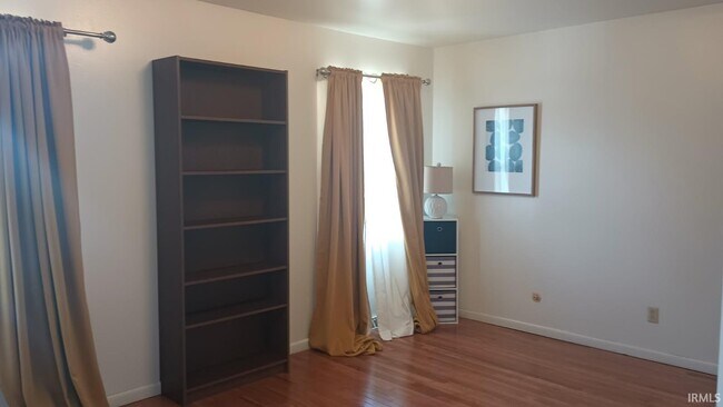 Foto del edificio - 1601 S Dorchester Dr