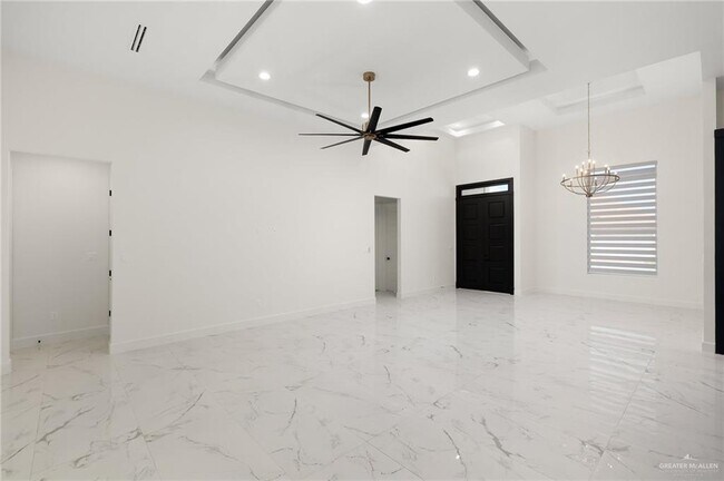 Foto del edificio - 4909 W Highland Ave