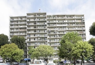 Building Photo - 340 S Mesa St