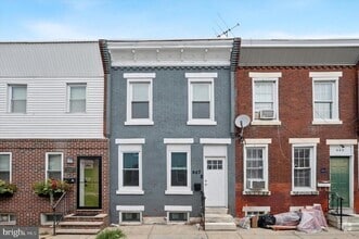 Building Photo - 447 Durfor St