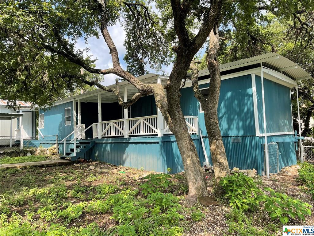 Foto principal - 840 Highview St