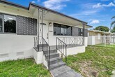 Foto principal - 2525 NW 122nd St