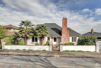 Building Photo - 2524 Montavista Pl W