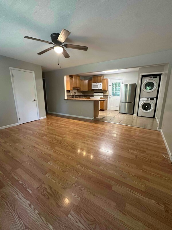 Foto del edificio - 4914 Horton Rd NE