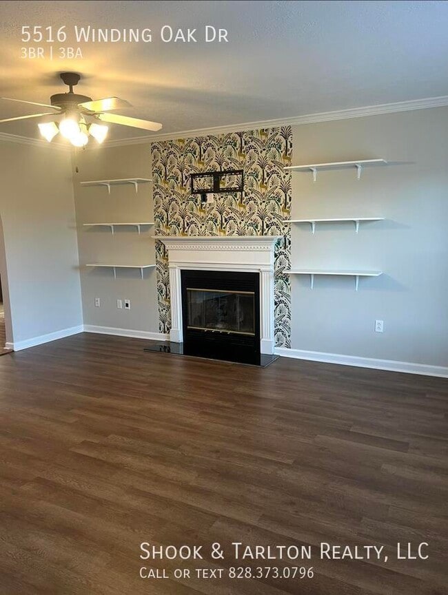 Photo - 5516 Winding Oak Dr House