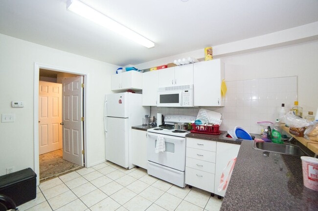 Newly Renovated Temple Apartment - Newly Renovated Temple Apartment
