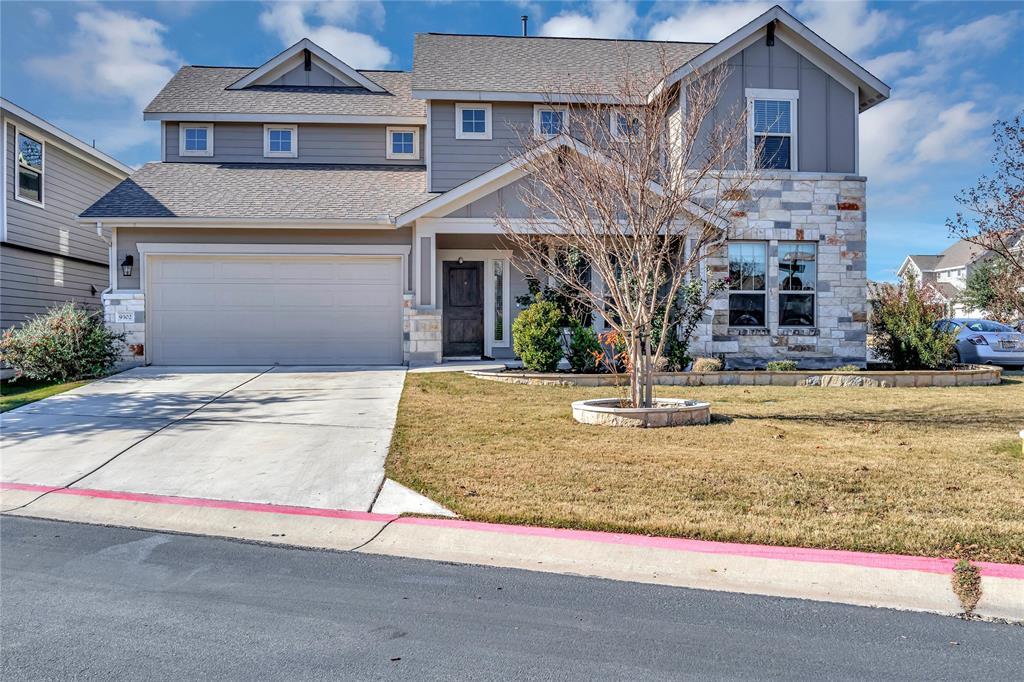 Foto principal - 9302 McKnight Lp