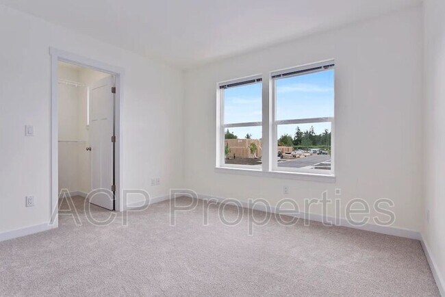 Foto del edificio - 2273 Currant St