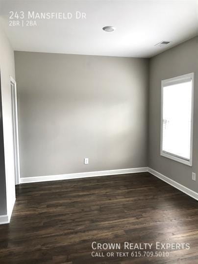 Building Photo - 243 Mansfield Dr