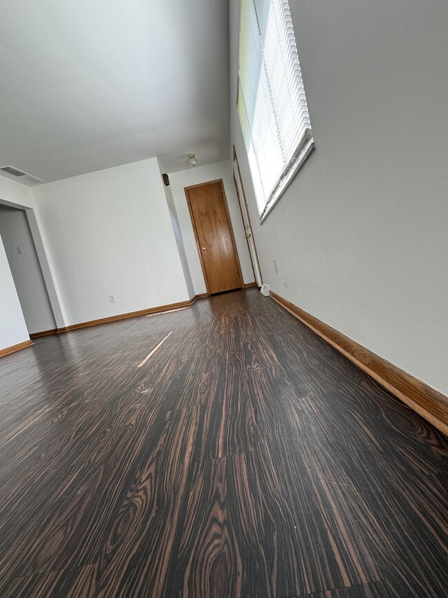 Foto del edificio - 4397 Timberdale Dr