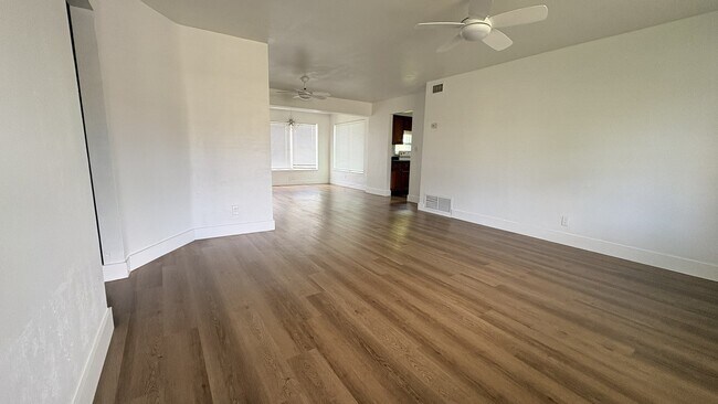 Foto del edificio - 3740 NW 9th St